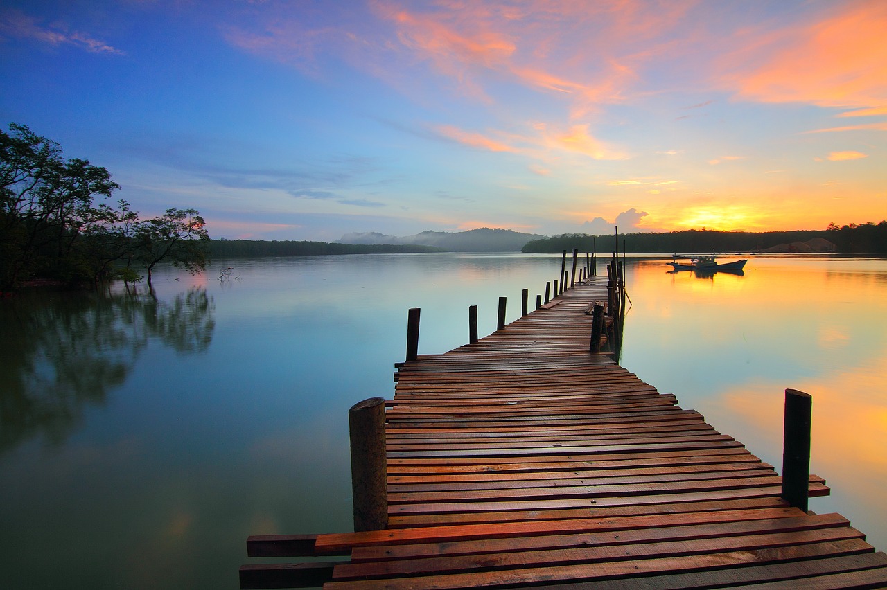 (Data) Lake Big data, lac de données et cheminement