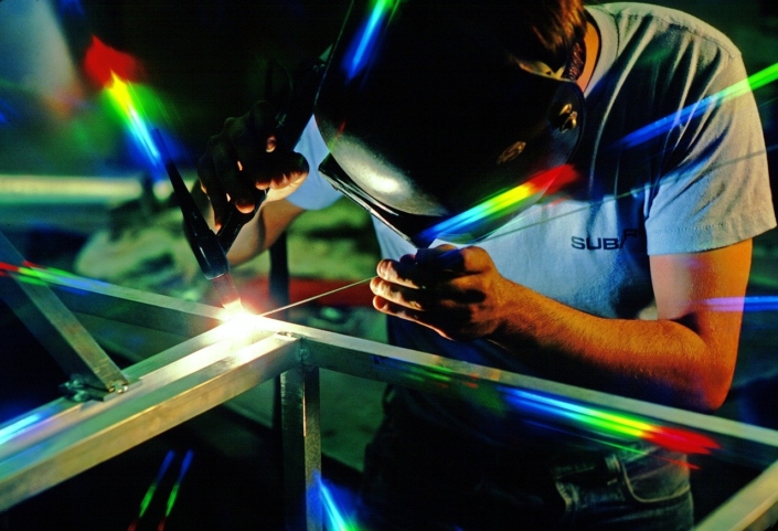 welder-3018425_1280 atelier de production